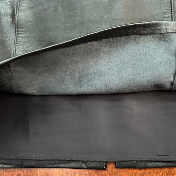 Vintage Code Nouveau Classic and Versatile Black Leather Pencil Skirt, Size 4/Sm - Picture 4 of 10